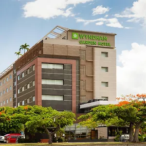 Otel Wyndham Garden Downtown