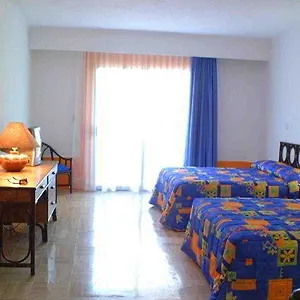 Hotel El Pueblito Beach
